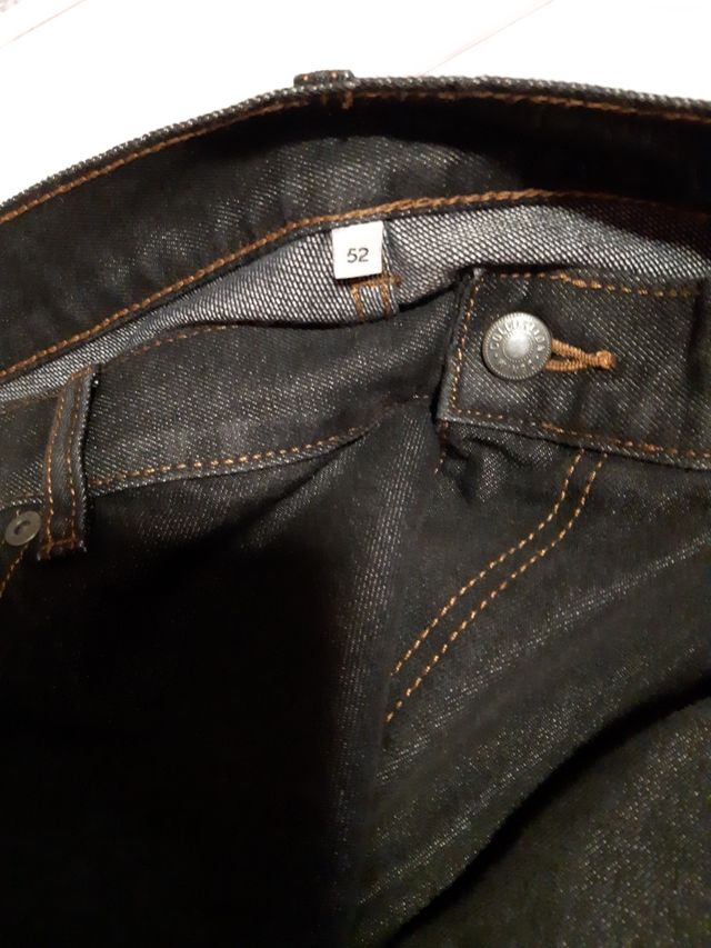 Pantalón vaquero hombre negro
