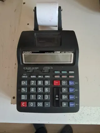 Calculadora Casio HR-150TEC con rollo