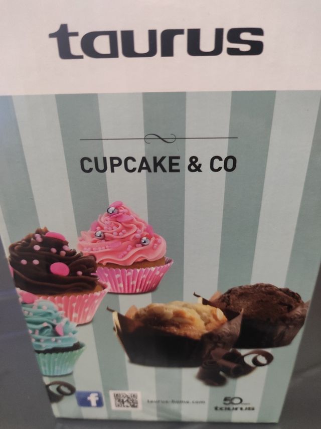 Máquina para hacer cupcakes Taurus 950W