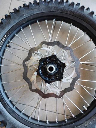 Juego de llantas 18 y 21 para KTM