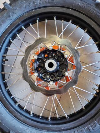 Juego de llantas 18 y 21 para KTM