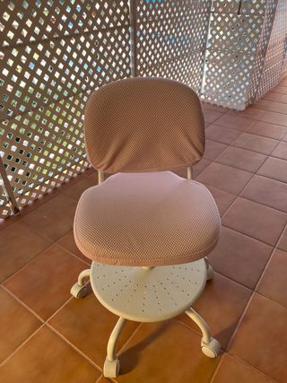 Silla de estudio VIMUND rosa y blanca