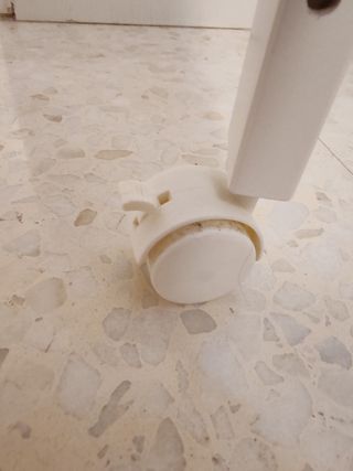 Cuna de madera blanca + colchón + protector