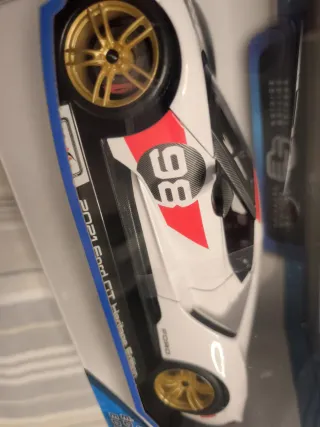 Coche Maisto 1:18 Ford GT Heritage
