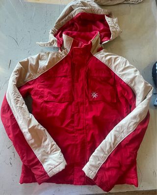 Mono de esquí y guantes Invicta