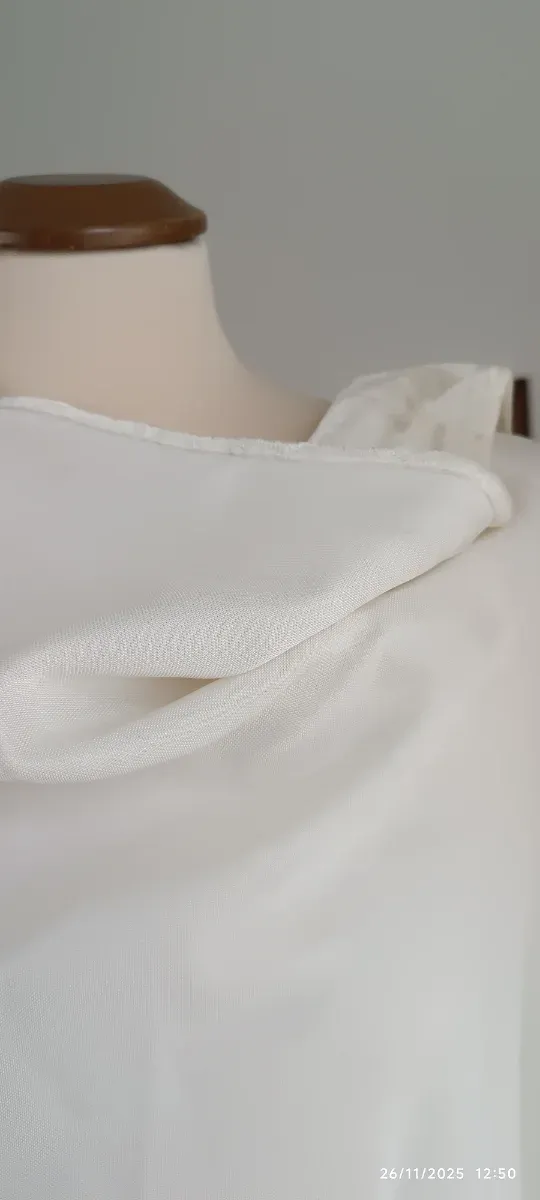 SCIALLE vintage ARGENTO E BIANCO con frange