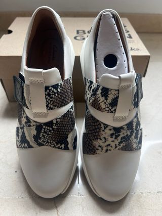 Zapatillas Clarks Piel Talla 37 Nuevas