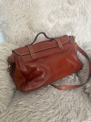 Bolso estilo maletín marrón