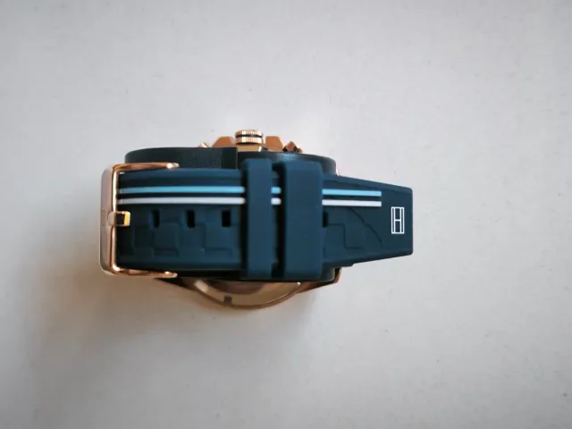 Reloj Tommy Hilfiger Hombre Dorado y Azul