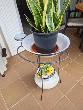 Lavabo antiguo cerámica y metal NO HAGO ENVÍOS 
