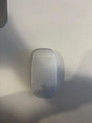 iMac 21.5” (2017) Plata