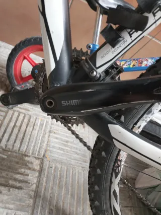 Bicicleta de Montaña Cube