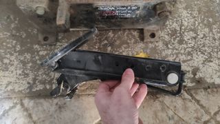 Cric auto per Ford Fiesta e altri