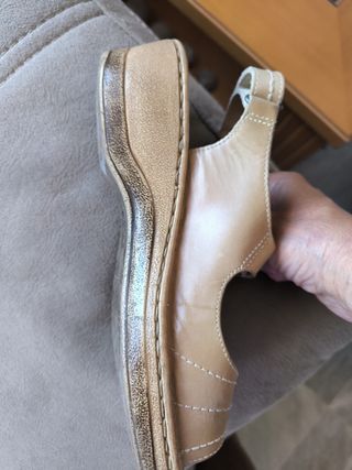 Sandalias Clarks Mujer Beige