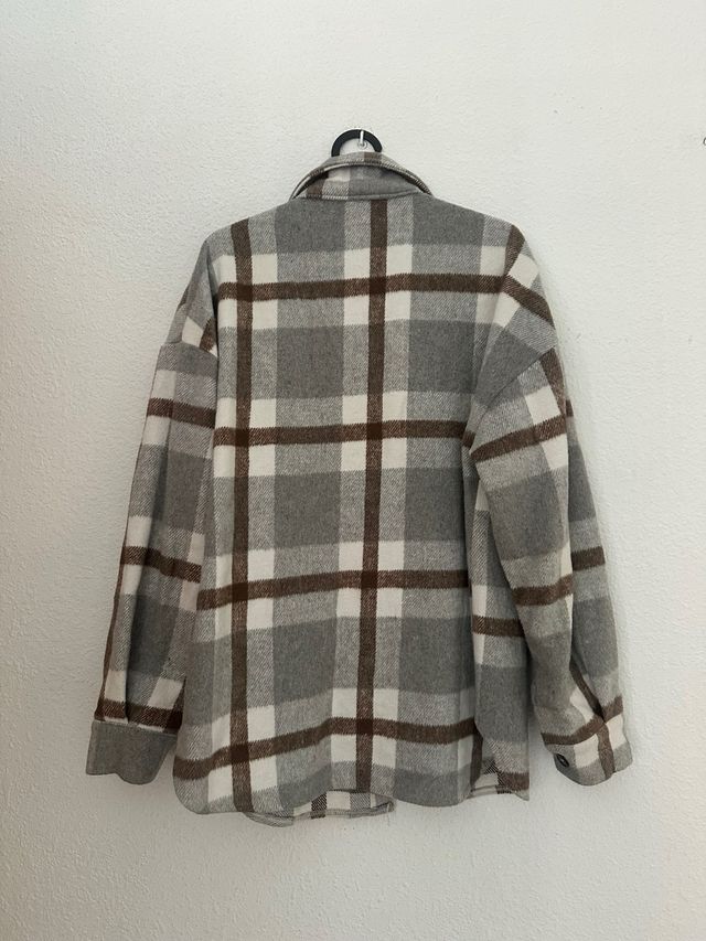 Sobrecamisa cuadros marrón y gris