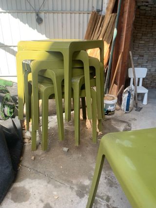 Lote 8 mesas de plástico verdes