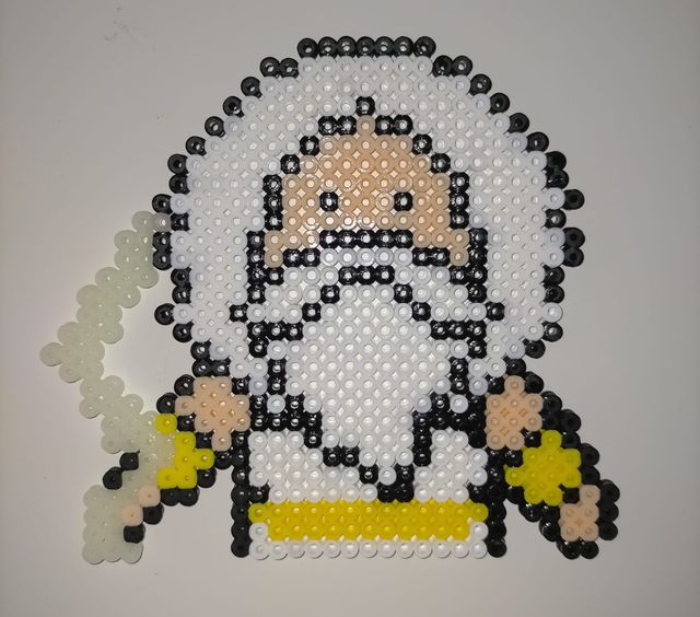 Figura Hama Bead Zeus-Júpiter
