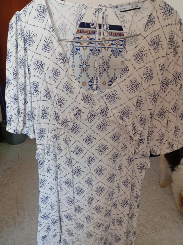 Vestido Bershka estampado talla 46