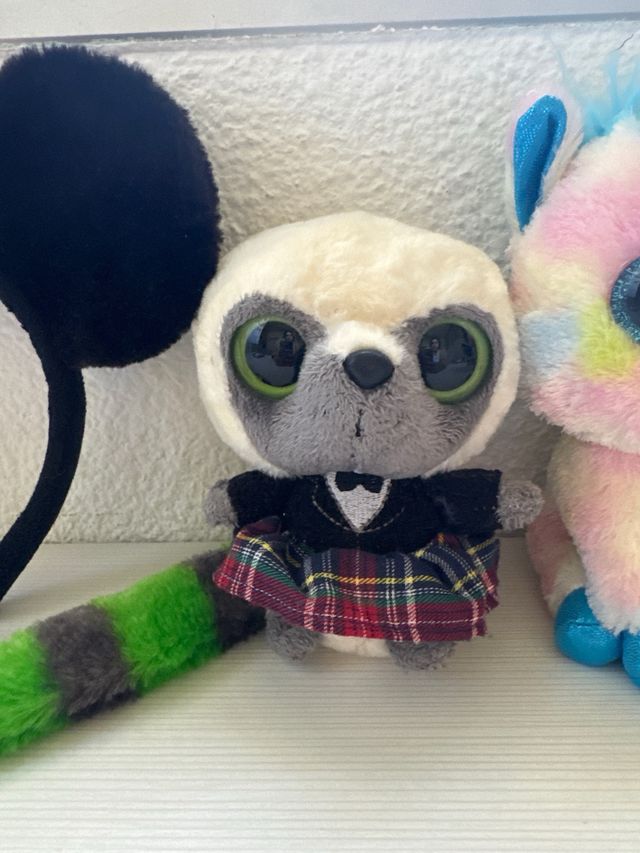 Lote de peluches variados