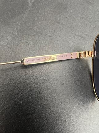 Gafas de sol Christian Dior,
modelo Cannage