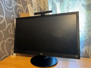 Set Up Gaming completo *Torre, Monitor, Mesa, etc.