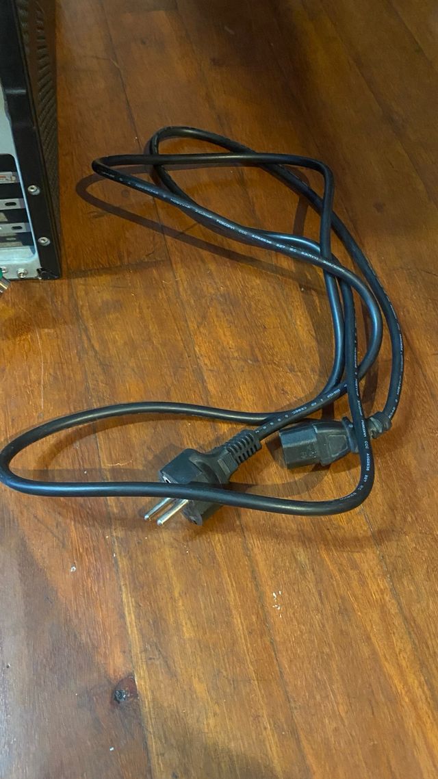 NEC Powermate PC + Teclado + Ratón