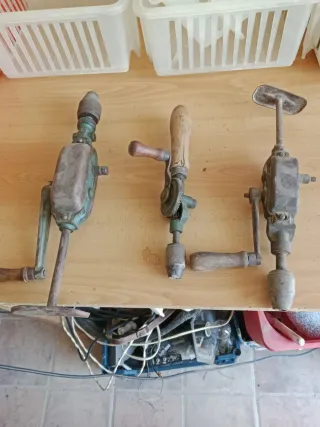 3 Taladros Manuales Antiguos