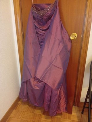 Vestido morado talla 42 (una puesta)