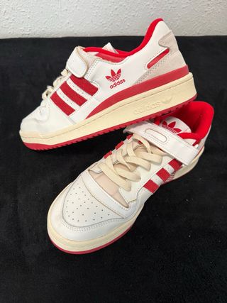 Adidas Forum Blancas y Rojas