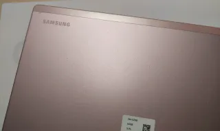 Samsung Galaxy Tab A8 pink gold