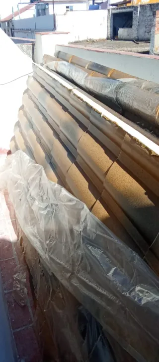 Chapa sandwich imitación teja y madera