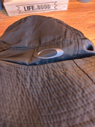 Sombrero Oakley Negro