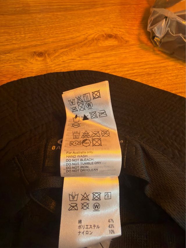 Sombrero Oakley Negro