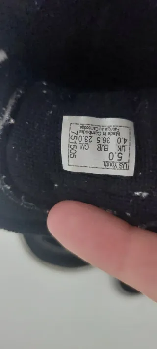 Vans negras