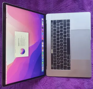 MacBook Pro 2016 15" 2TB i7 16GB RAM