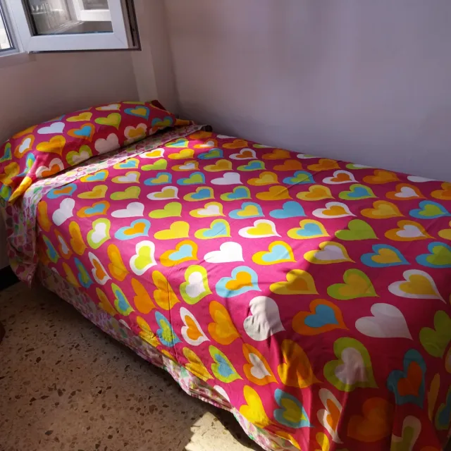 Funda nórdica y sábanas de corazones