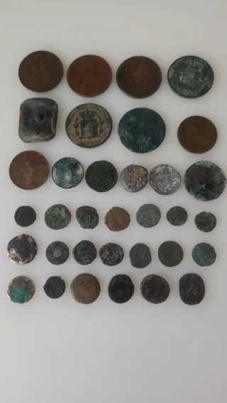 Lote monedas antiguas y otros