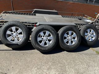 Llantas Mitsubishi Montero (4 unidades)