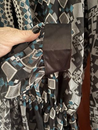 Blusa estampada manga larga