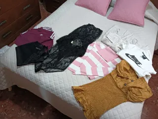 Lote Ropa Adidas Nike Talla Única, vestidos...