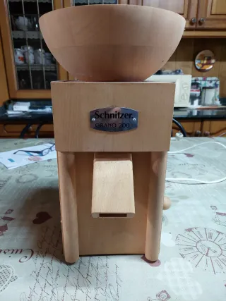 Molinillo de cereales Schnitzer Grano 200