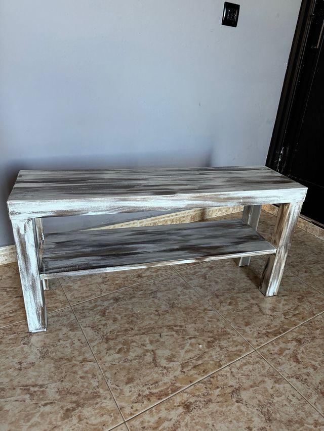 Mueble TV pequeño madera