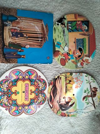 Cartoline vintage a 4 dischi. Suonano bene 