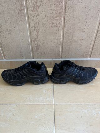 Nike TN Negras