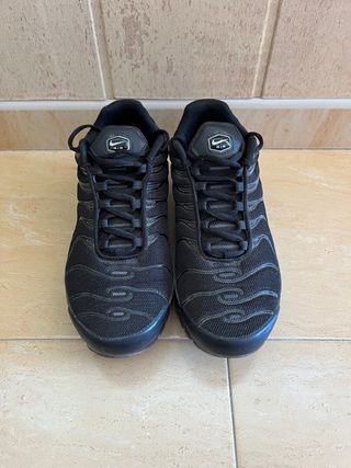Nike TN Negras