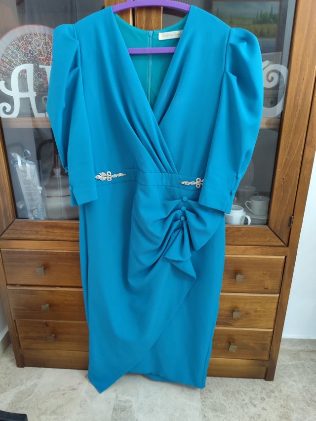 Vestido azul verdoso elegante