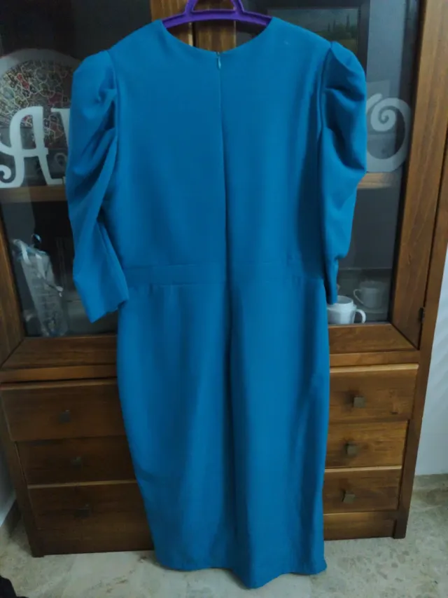 Vestido azul verdoso elegante