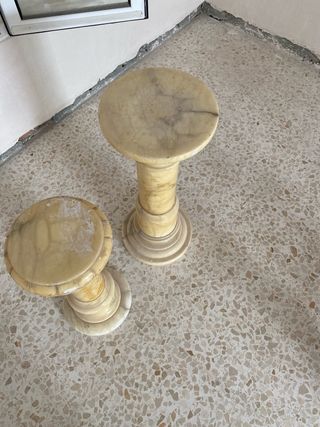 2 Pedestales de Mármol