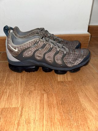 Zapatillas Nike VaporMax Gris y Turquesa