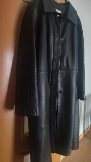 Abrigo Piel Ovino Negro.